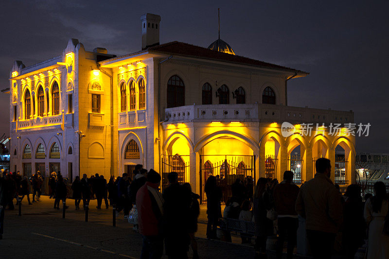 Beautiful city is İstanbul at night, Turkey